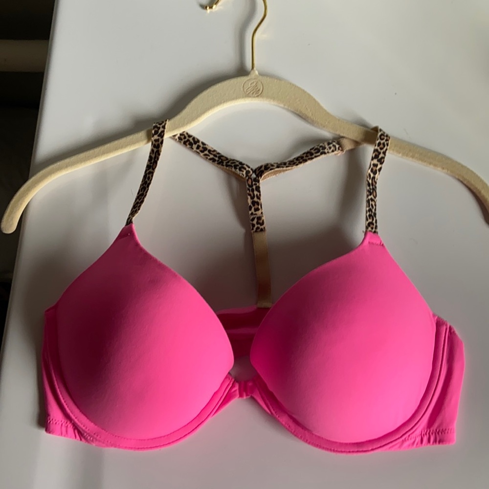 Victoria secret front closure wear everywhere push up 36 C